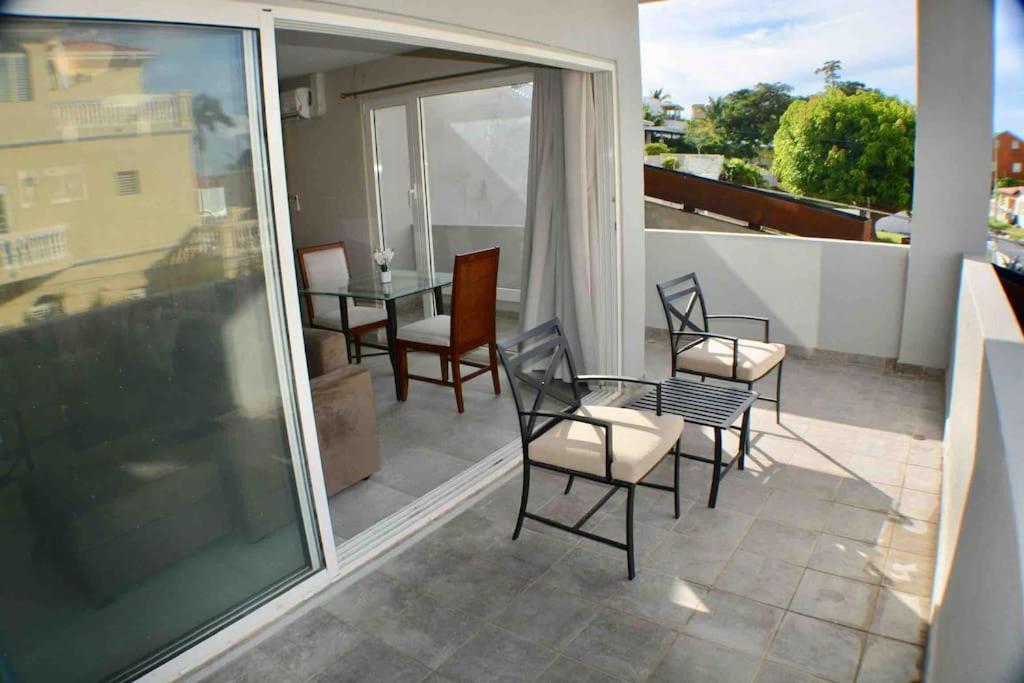 Blue Sky 1 Bedroom Apartment In Simpson Bay Koolbaai Exterior foto